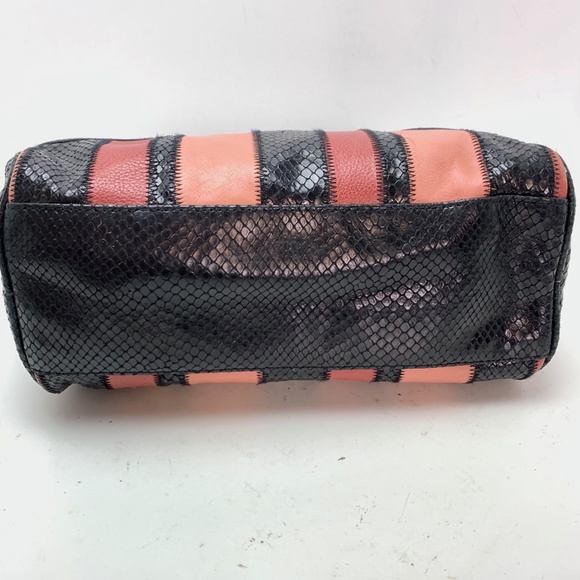 ISABELLA FIORE Leather Pink Black Handbag Purse - Picture 3 of 14